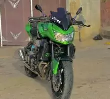 Kawasaki Z750 Jdid 10/10 Kolchi Riglo sog der Makanlah