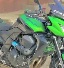 Kawasaki Z750 Jdid 10/10 Kolchi Riglo sog der Makanlah