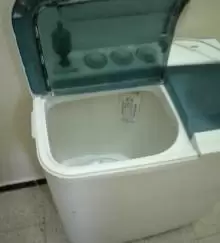 غسالة مستعملة للبيع machine lava